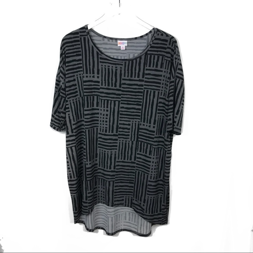 Lularoe Geometric Irma Top 913
